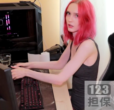 P站爱沙尼亚《Shinaryen》