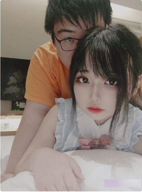 Twitter+TS《小舞酱》高颜值伪娘12部+若干COS图集