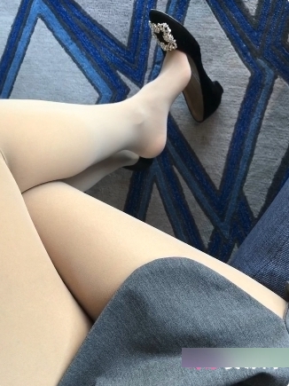 甜桃瑶瑶新款时尚百搭经典休闲短裤新款时尚百搭经典休闲短裤