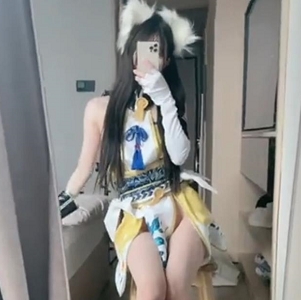 twitter超嫩网红女神《anbaby》收费私拍