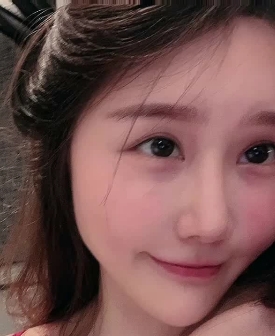 微博紅人<原歆>童顔巨兔美少女