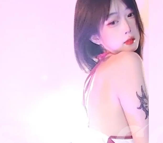 花椒定制兔小软露脸有尺度1V-256M