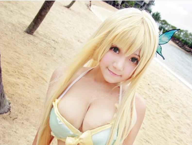 丰满美女的精选cos玩具