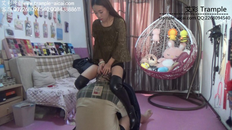 傲柔踩踏羞辱奴视频7分钟超清分辨率251M