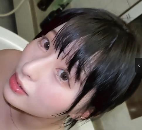 FC2系列最新作品《这个妹子又出新作品了》时长45分，1V-3.2G，颜值N子，原汁原味，duangduangduang，小肉，全L，用嘴，爆C，戴T，下载观看