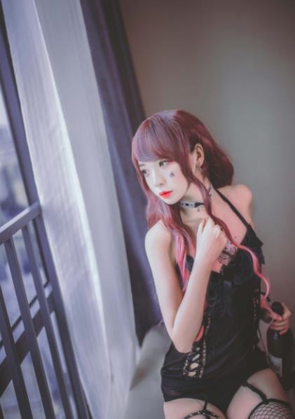 虎牙超人气cos女神疯猫ss私拍合集1.22GB