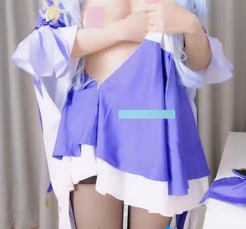 铃木美咲的cos刻晴神秘处，放飞自我的剧情，假小怪兽200mb度盘