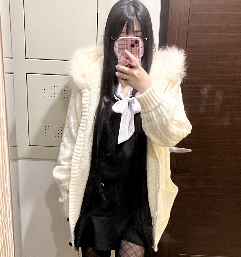 落落Raku福利作品视频大放送，28套13g，COS作品角色扮演，粉丝福利不容错过