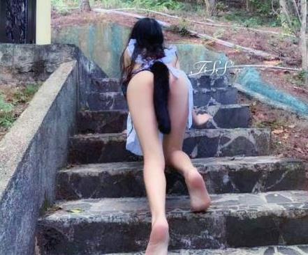 珊的室外挑战合集：P站&OnlyFans全系列，22G视频等你收藏