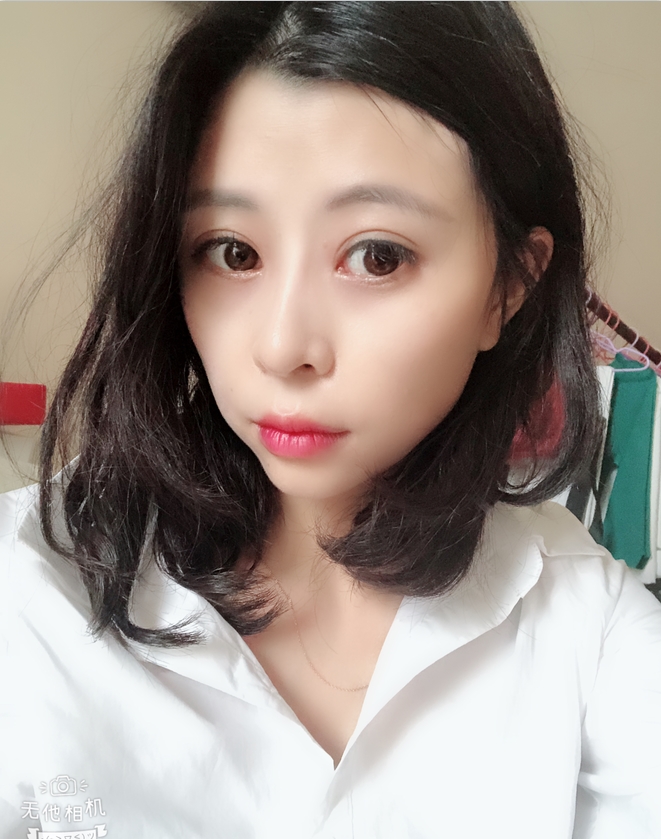 白嫩大罩杯精品合集：82v588p，5.75g，百度盘下载