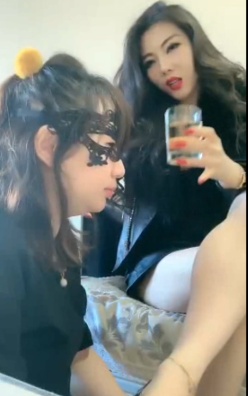 套路直播主播资源合集，50V+12.34G，百度盘分享，阳光帅气主播，2-3V每位，失效不补！