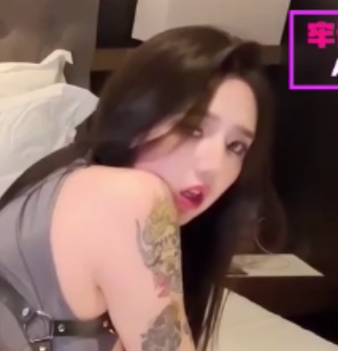 Chloe的光“阴”漂亮馒头Vlog：丰富有趣，丝袜诱惑，大物件不容错过