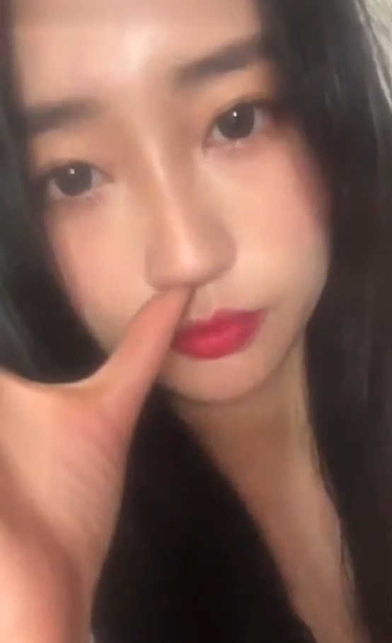 玫瑰TV韩国BJIG网红私密房间互动视频福利，4段总866.03MB百度盘