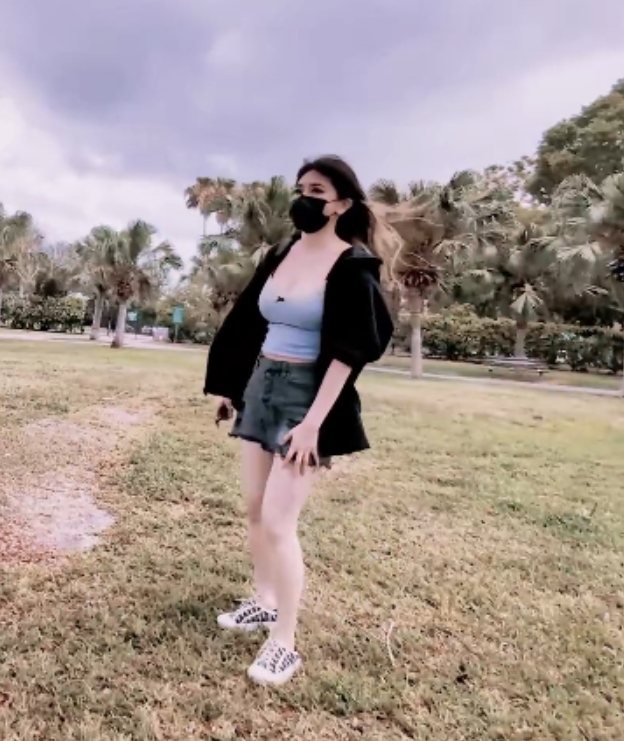 大罩杯福利姬小水水合集：jdsy-033，77.8g视频收录，百度ED2K独家福利