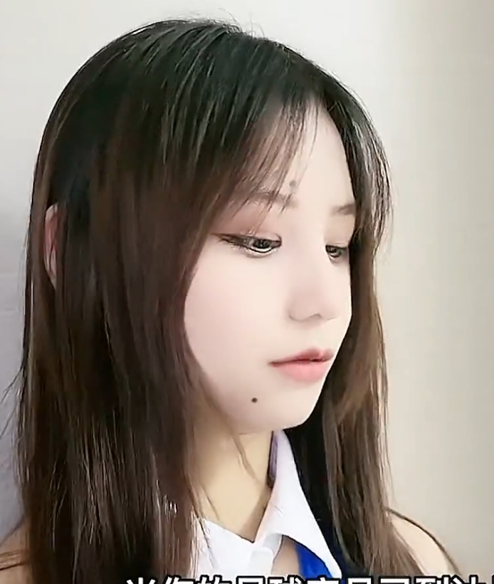 女星阿雅：百度ED2K收藏量破200，娜美女仆陪玩视频备受追捧
