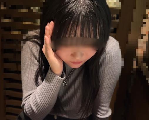 日本街头采访博主真实素人互动合集，10个精彩视频带你领略岛国风情与幽默团建活动