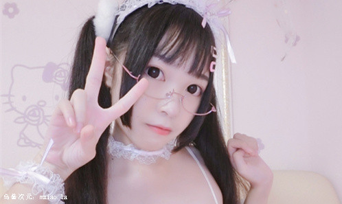 《宇喵喵》27集10.5G视频照片整理合集：抖音诱惑直播全身涂鸦，青春艺术魅力