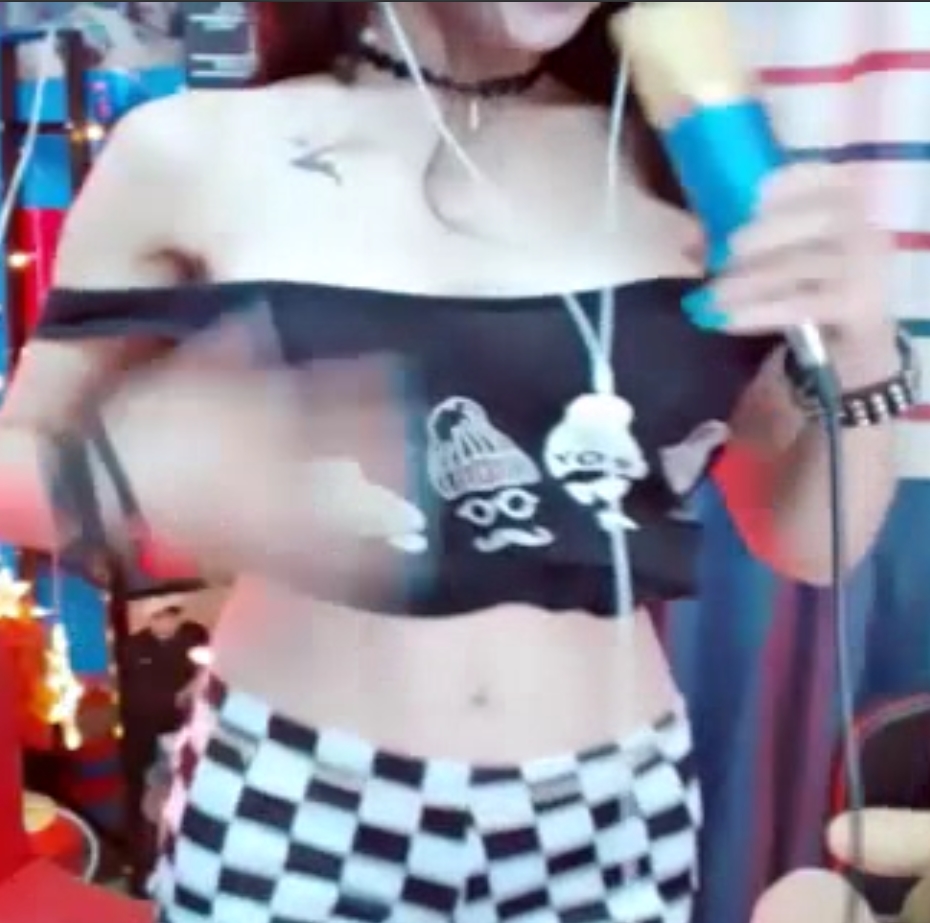 恋夜妮子：百度收藏115，视频魅力无限