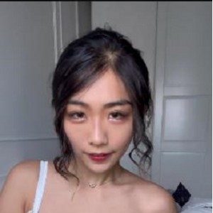 推特台湾S妹bunnybrownie最新onlyfans订阅合集117V8.8G，超S表情自拍火爆下载