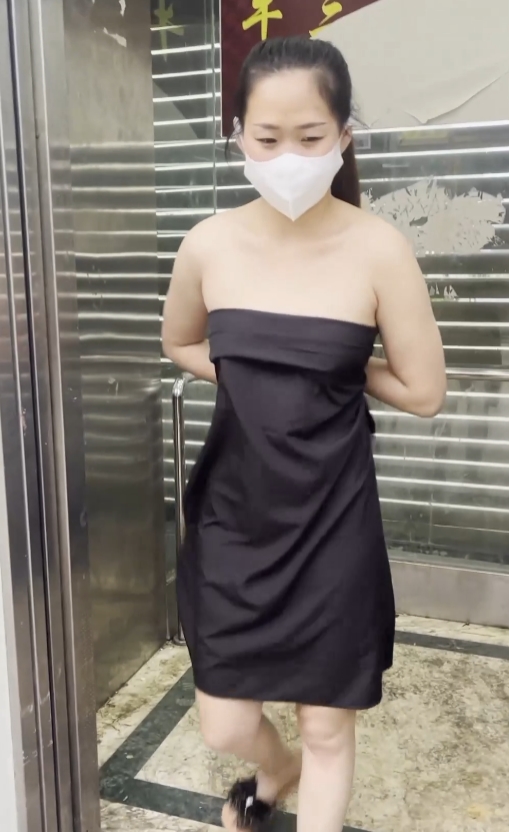 推特户外展示小小星最新合集9V9G，精彩瞬间收藏