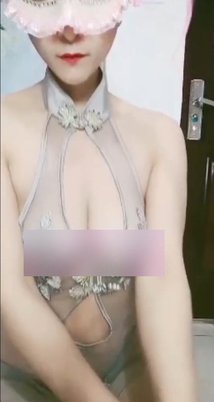 快手翘臀美腿女神月下小妞最新合集17V128MB，文件多重压缩，长久有效