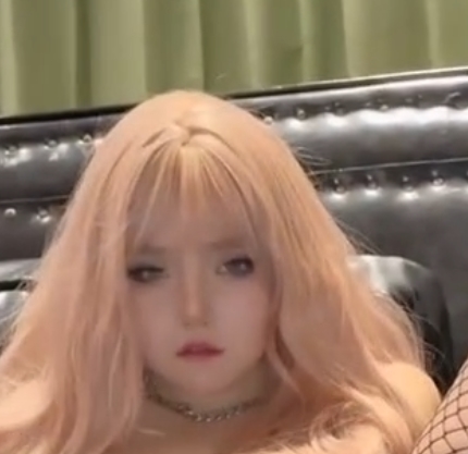 互动私拍百度盘滴蜡小怪兽最新合集1V388M，趣味视觉体验