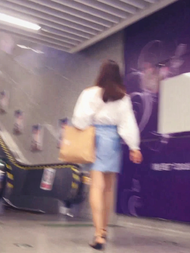 抄底学生妹全系列合集1229V183G，百度ED2K收藏78