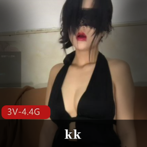 超级热门kk自拍三部合集[3V4.4G]，总时长25分钟，抓人道具秀，笑料不断
