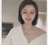 绿播成都感少妇天真大合集1V1G，甜美诱惑