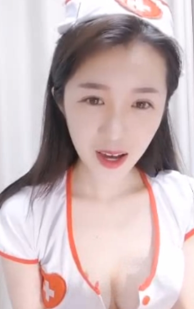 **直播圈菲菲热辣全集38G水蛇腰大放送**