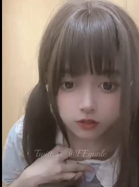 抖音美足萌妹白丝热舞30部7.7G珍藏流口水