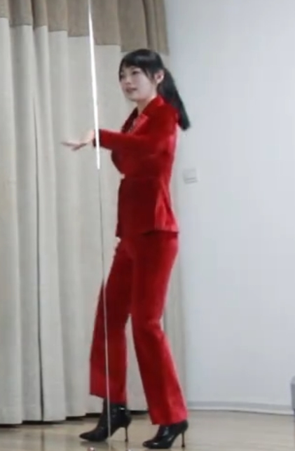 专栏巧小君广场舞热舞合集32部2.4G