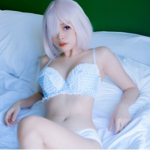 微博Byoru蕾丝诱惑cosplay作品160套80G这谁顶得住