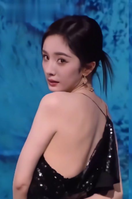 红毯杨幂SM束缚广告视频1V180M全网疯传