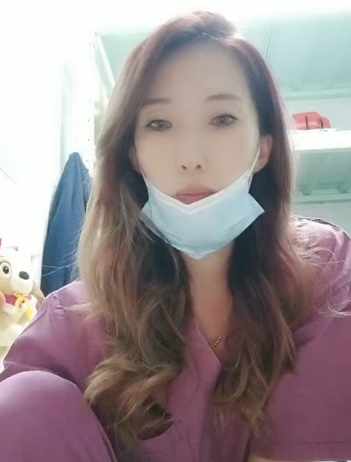 推特李姐疯狂熟女合集21部4.5G