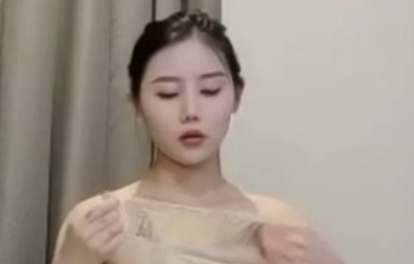 步宾小宝同享女王1V2交锋火爆事件1.5小时802MB