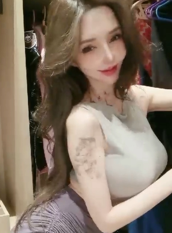 二筒姐王瑞儿31.7G御姐合集黑丝美腿太顶了