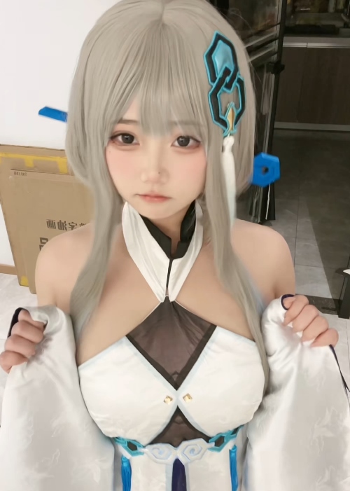 兔仔纯欲会议室录音门97段5.24G火锅炖巨献