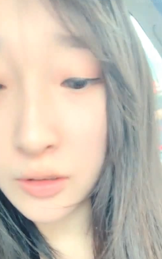 抖音涵玥户外合集17v15G大长腿已补档