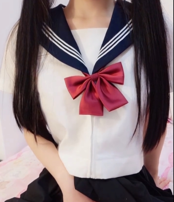 小舞酱伪娘合集7V2.47GB感觉宅圈