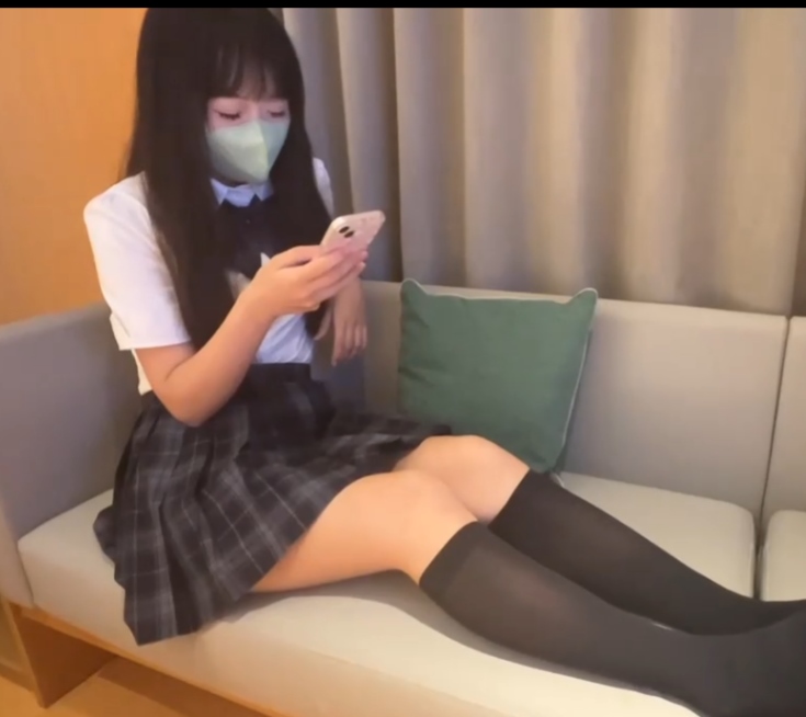 推特酥小强足艺合集121部72.7G超火辣