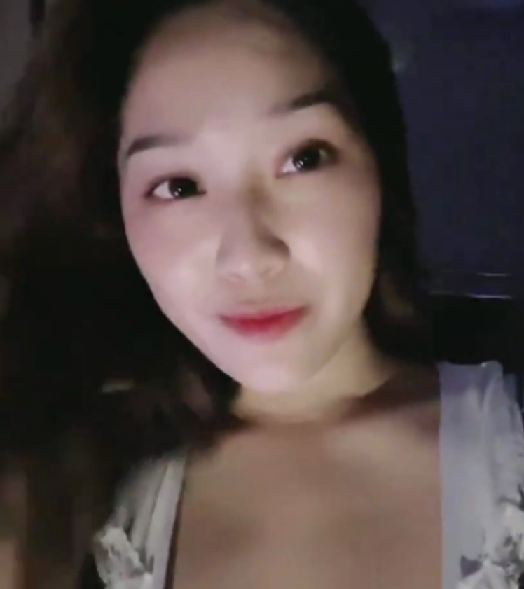 TW台妹dorisbebe优质藏品86部深夜电台+冒险地图3.1G冷月光老司机必收