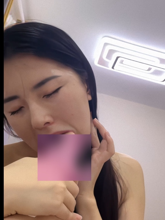 抖阴张凤莲15部热舞6.21G舞姿太顶