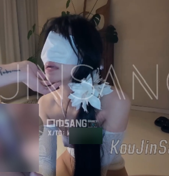 口巾SANG推特色影艺术生美腿0.9G优质玩具