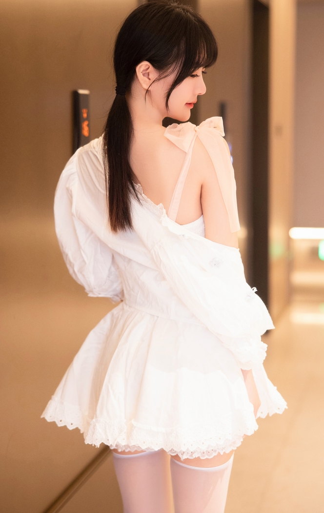 谢小蒽秀人网福利视频28G合集这曲线绝了