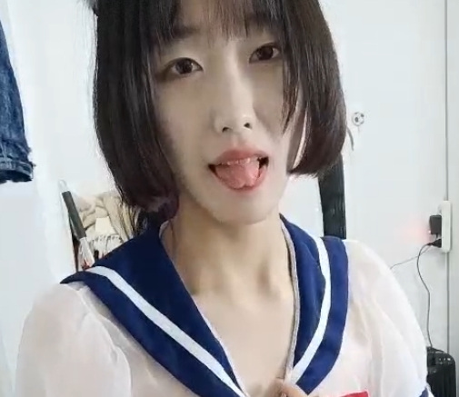 21G小奶敷敷骨逗私房33部娇俏可爱