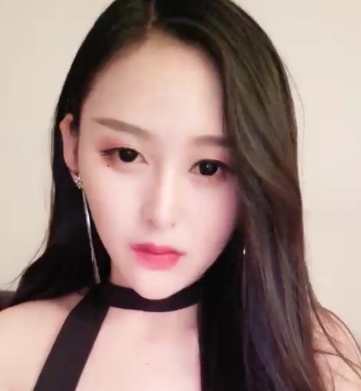 风情少妇三人行私密直播合集36V13G娇媚动人