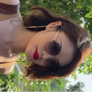 私房展示：大罩杯胖臀美女紧身瑜伽视频2部6.96G太饱满
