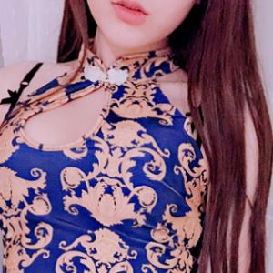 推特恶犬小姐姐白嫩热舞2部3G娇俏可人