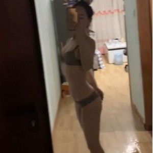 反差婊砸生活乱来视图合集百度盘精选10位反差婊砸精彩纷呈